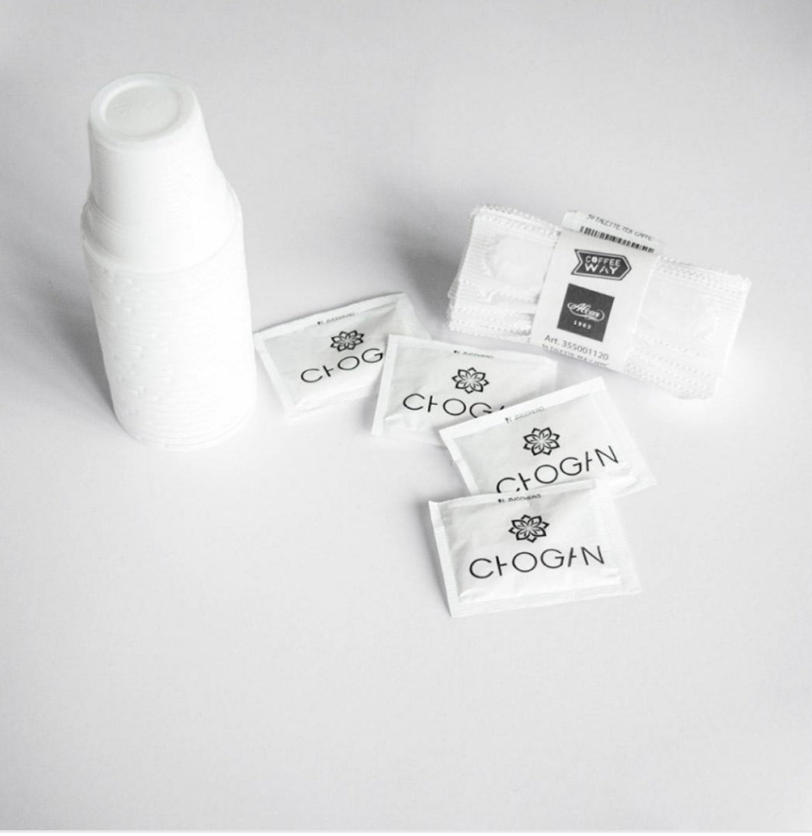 KIT 100 PCS (SUCRE, PALETTE, VERRES) POUR CAFÉ I COD.: CFKIT