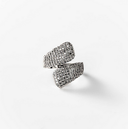 Bague embrassement lumineux en métal rhodié - Cod.: BIGAS038
